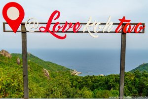 Blick auf die Tanote Bay vom Love Koh Tao Viewpoint