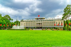 Außenansicht vom Wiedervereinigungspalast in Saigon
